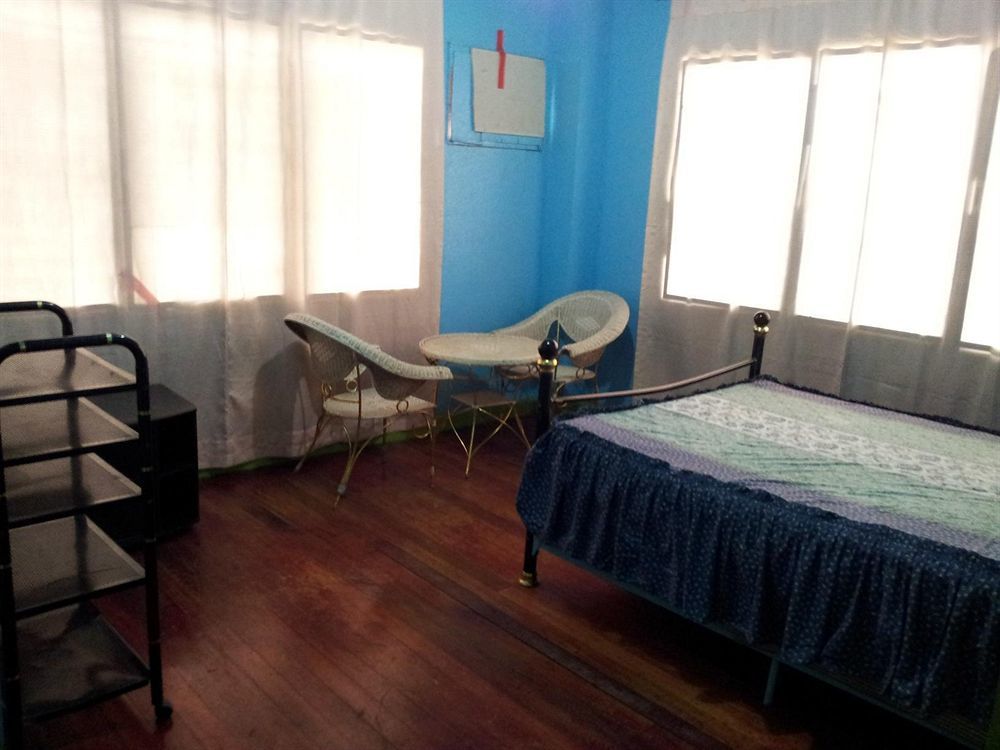 La Residencia Luzviminda Pensionne Cebu Kültér fotó